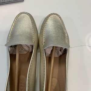 Sperry Port Driving Moc Leathet Metallic G Gold. NEVER WORN